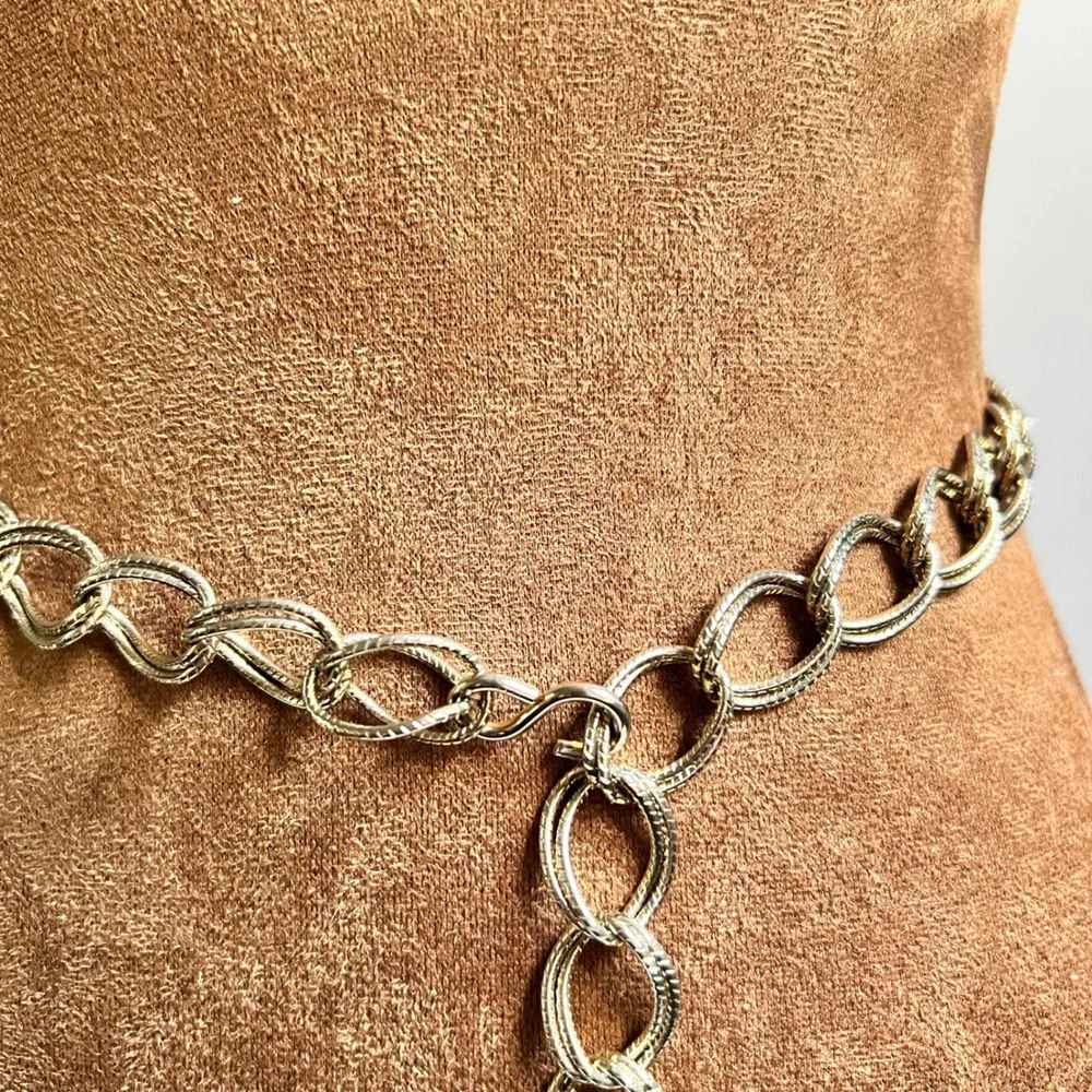 Vintage Silver Textured Oval Link Chain Belt 36